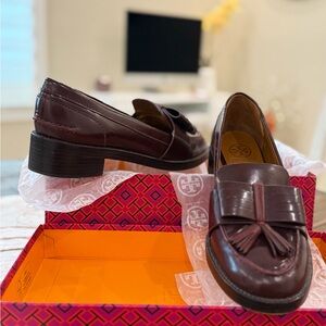 Tory Burch Burgundy Leather Loafers with Bow